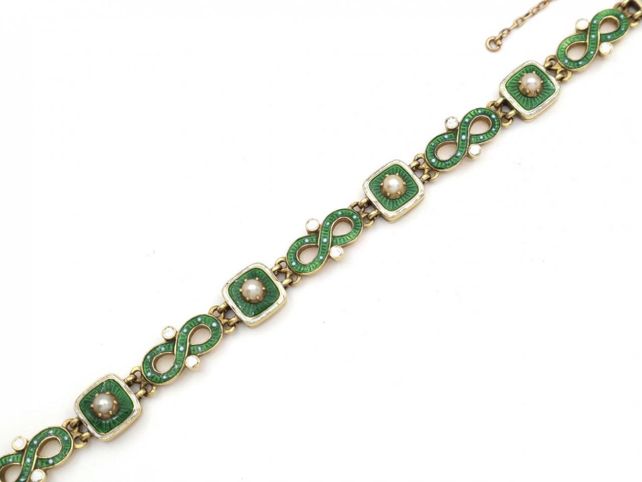 Antique seed pearl, green and white enamel 18kt yellow gold bracelet