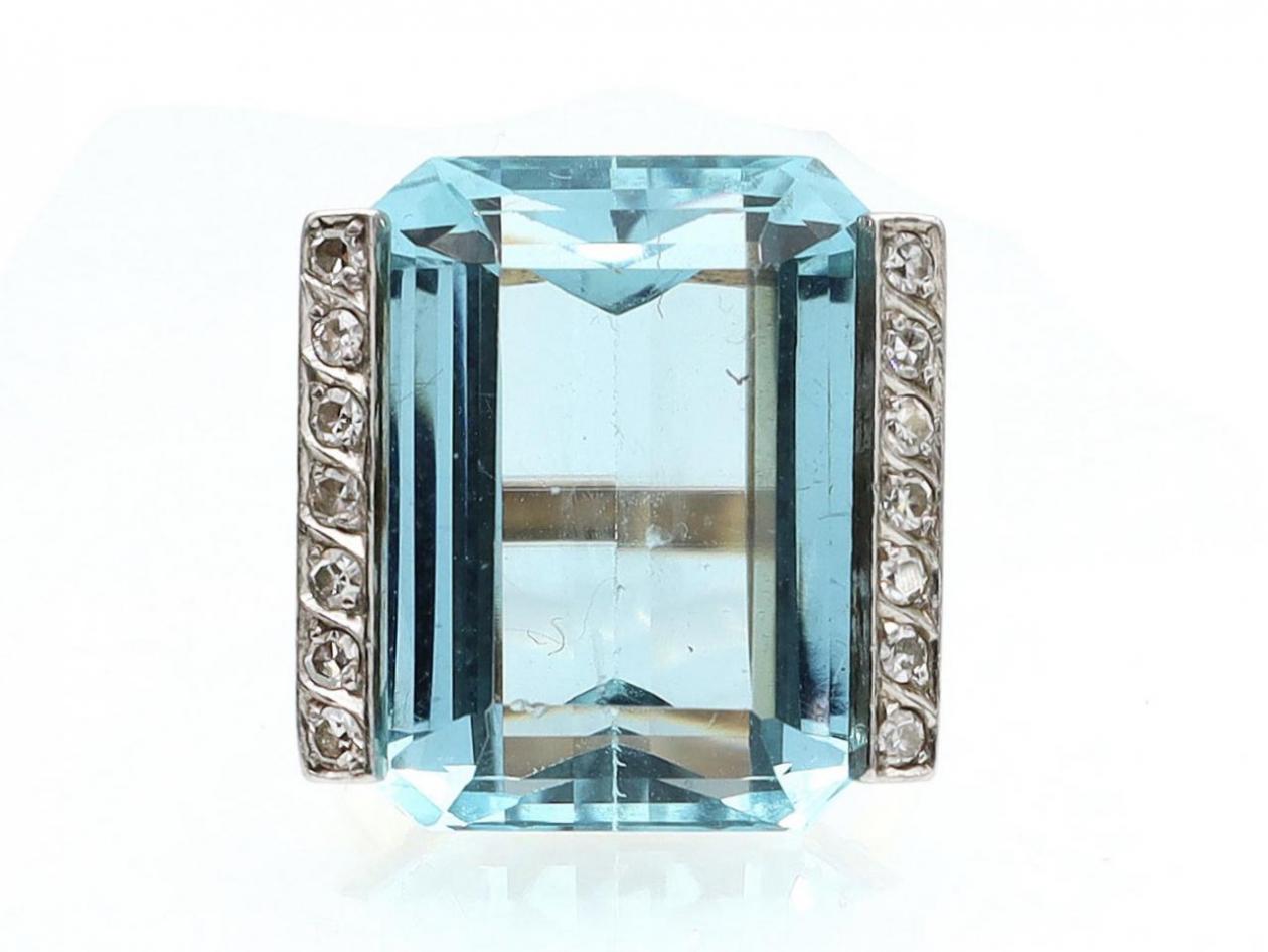 1920s Aquamarine & Diamond Cocktail Ring in Yellow Gold