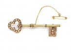 Victorian 15kt yellow gold trefoil key brooch set with pearls