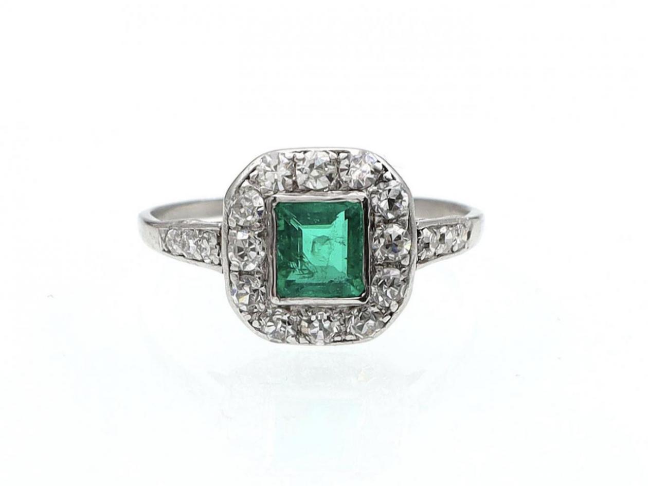 Art Deco emerald and diamond octagonal cluster ring