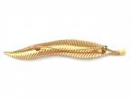 Retro 18kt yellow gold feather brooch