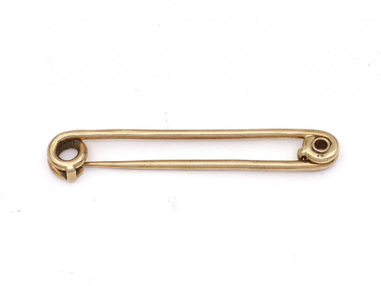 Antique 9kt yellow gold safety pin