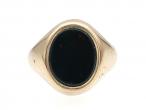 1970s oval bloodstone signet ring in 9kt yellow gold