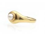 French vintage cultured pearl signet ring in 18kt yellow gold