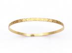 Vintage cross hatch solid gold bangle in 18kt yellow gold