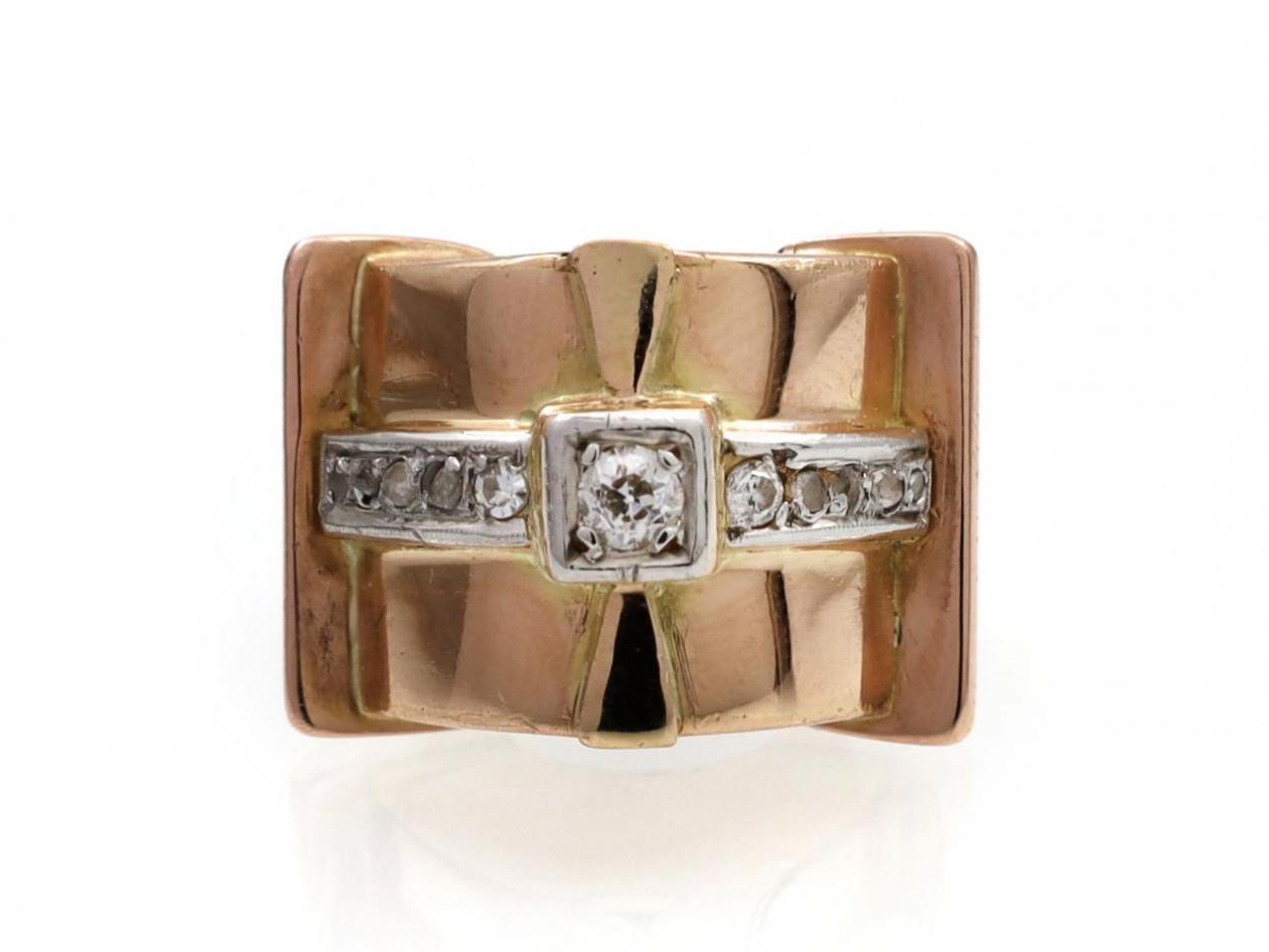 1940s diamond set cocktail ring in 18kt gold