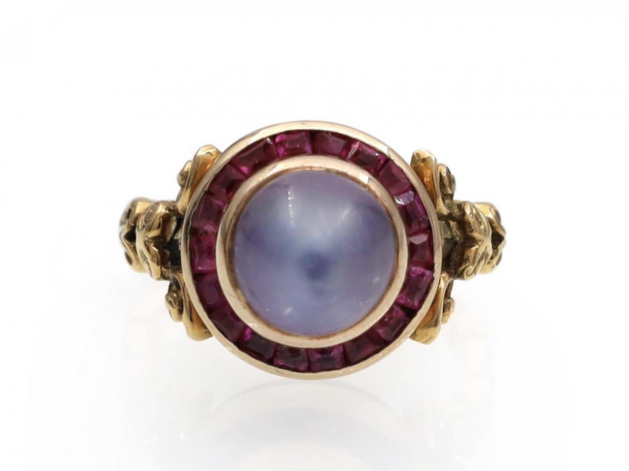 Belle Epoque Moonstone & Ruby Target Ring in 18kt Gold