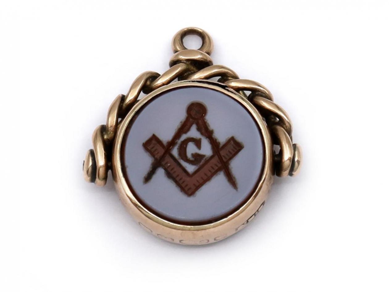 1887 Round Sardonyx & Bloodstone Freemason Fob