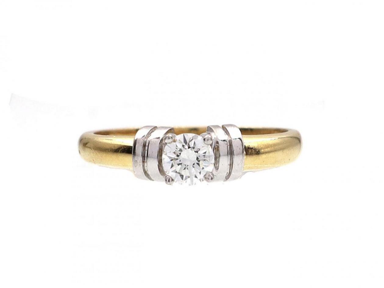 0.27ct round brilliant cut diamond engagement ring