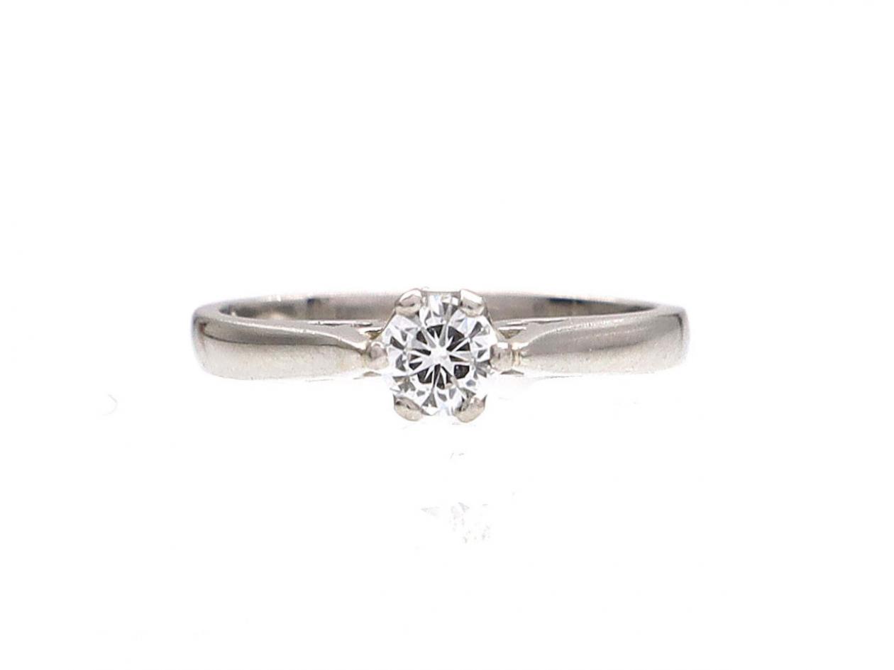0.26ct round brilliant cut diamond engagement ring