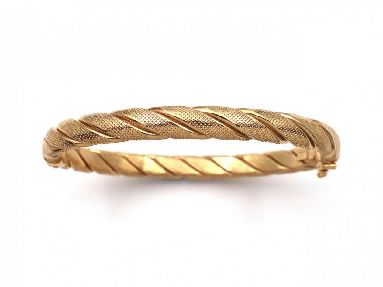 Retro textured twisted rope spring bangle in 9kt yellow gold