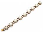 Victorian white shell bracelet in 15kt yellow gold
