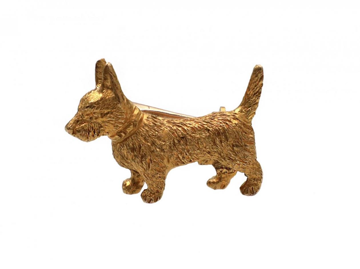 15kt yellow gold Ester dog brooch