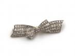 Edwardian diamond set brooch in platinum and yellow gold