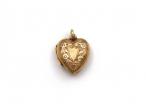 1905 mini heart locket in 15kt yellow gold