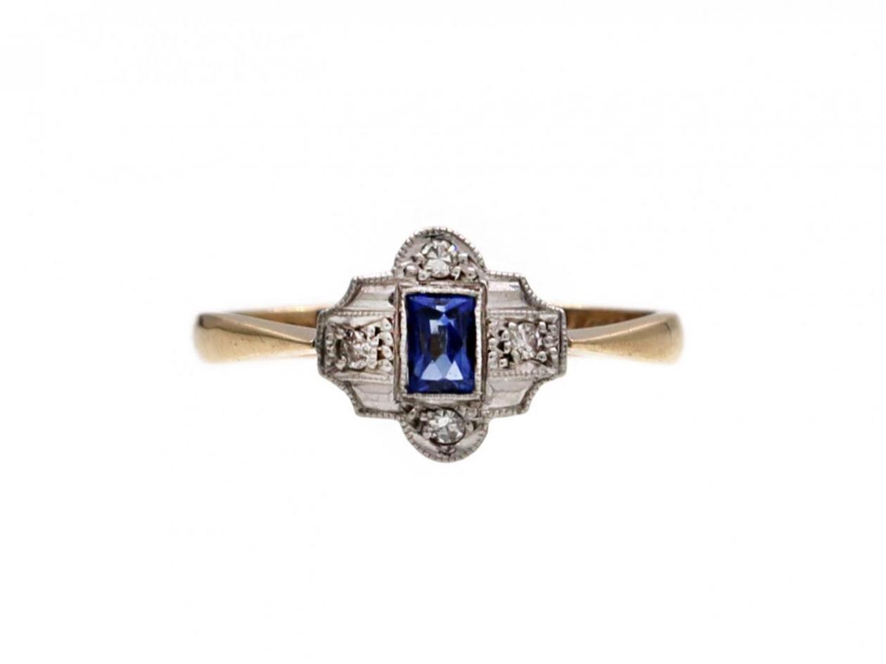 Edwardian sapphire and diamond fancy cluster ring