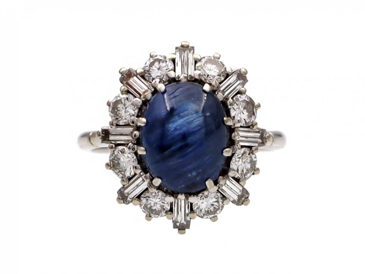 1960s sapphire and diamond vertical cluster ring in 18kt white gold