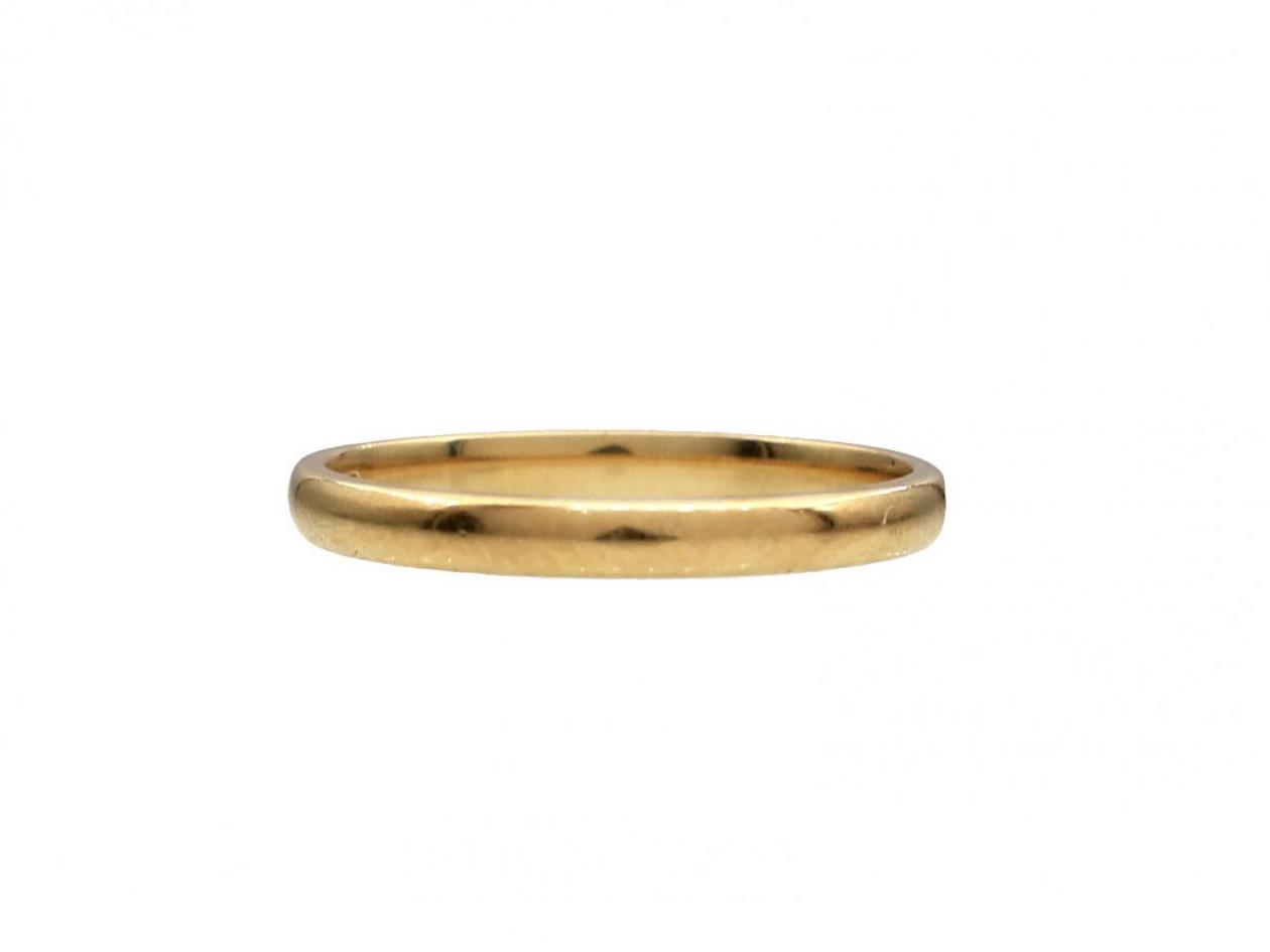 2.25mm 18kt yellow gold court fit wedding ring