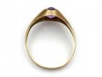 Vintage amethyst signet ring in 8kt yellow gold