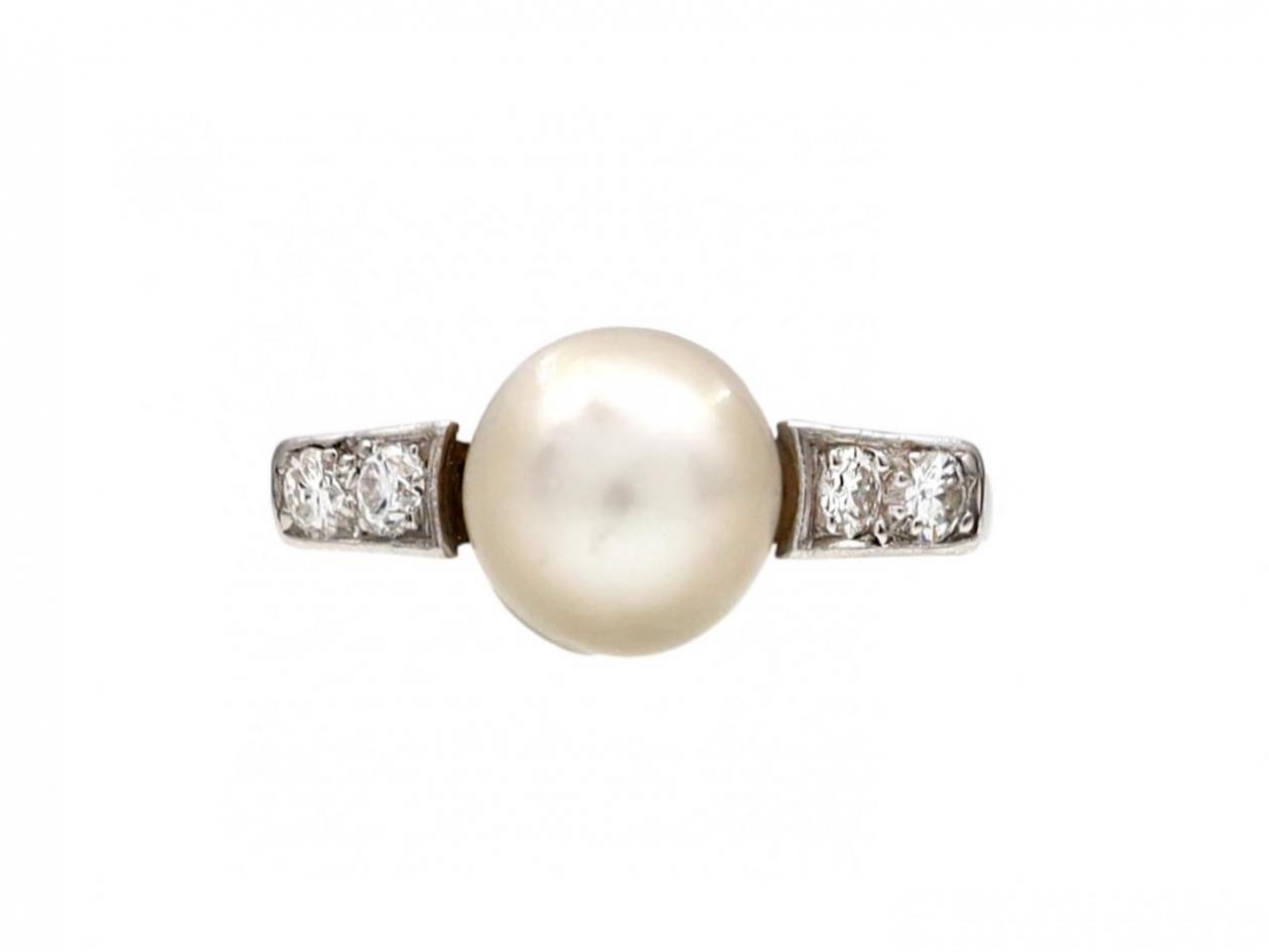 Art Deco natural pearl and diamond solitaire ring in platinum