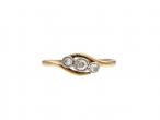 1930s diamond three stone twist ring in 18kt yellow gold