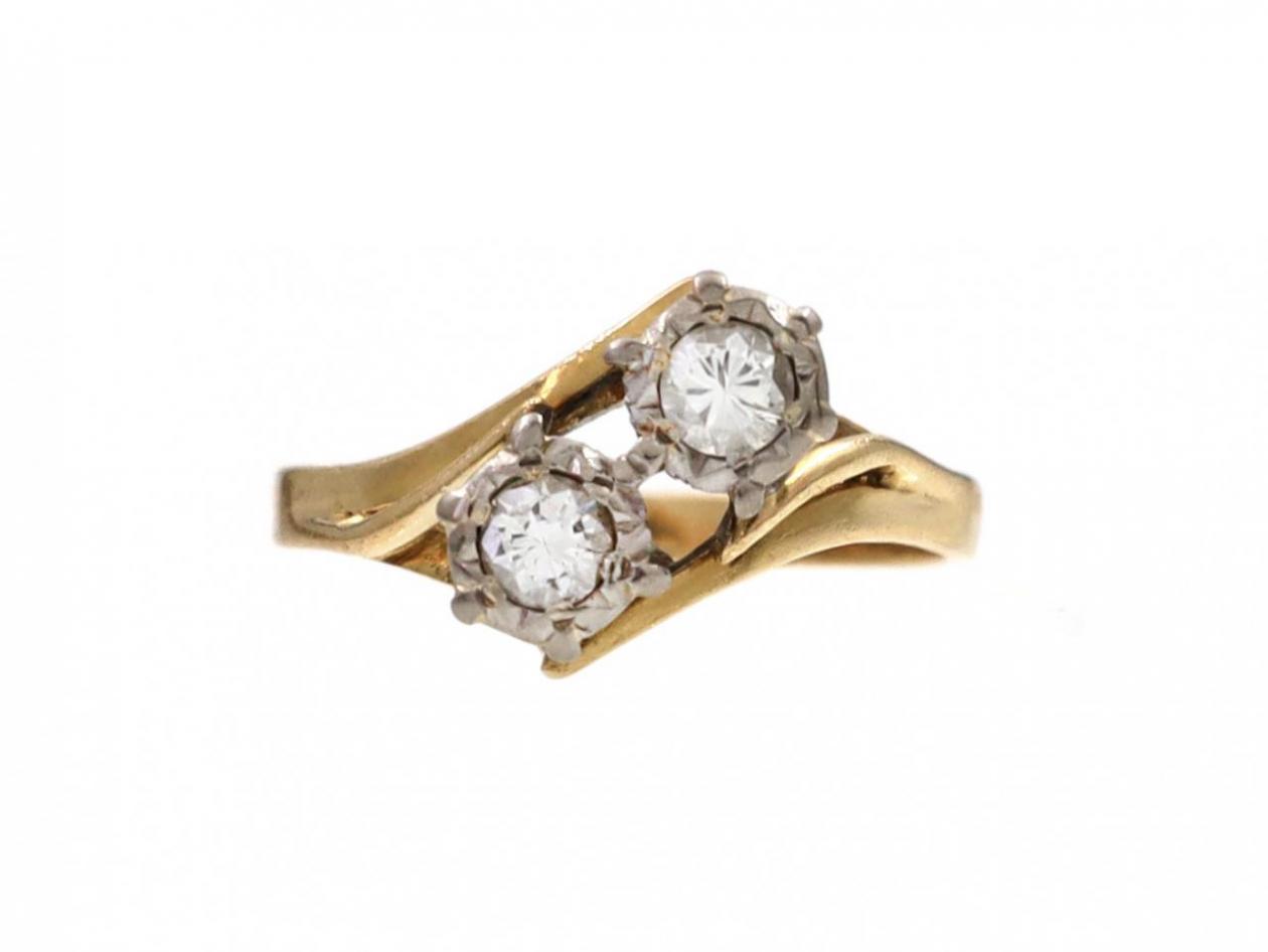 1980s diamond two stone ring in 18kt yellow gold
