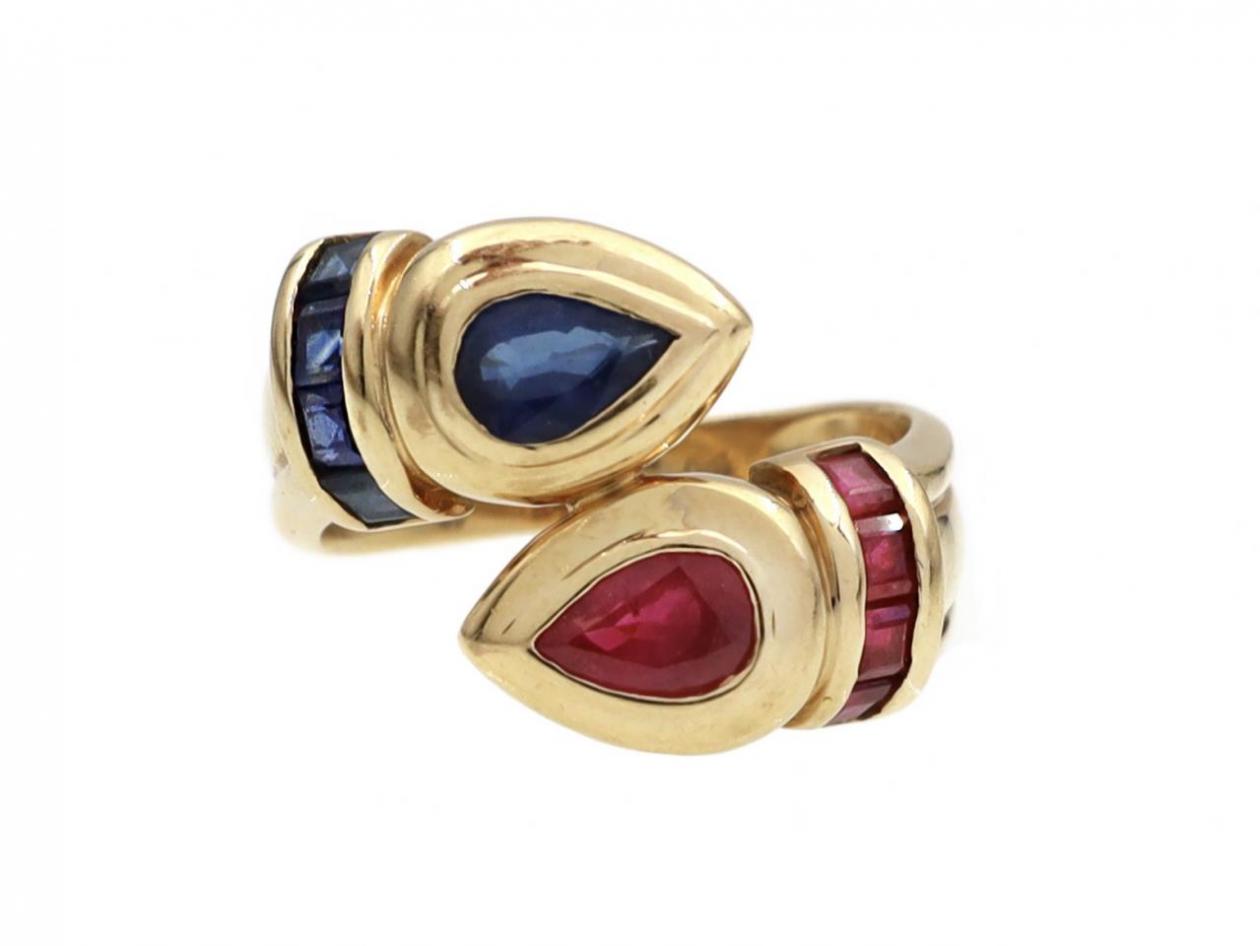 1980s Sapphire & Ruby Crossover Ring in 18kt Yellow Gold