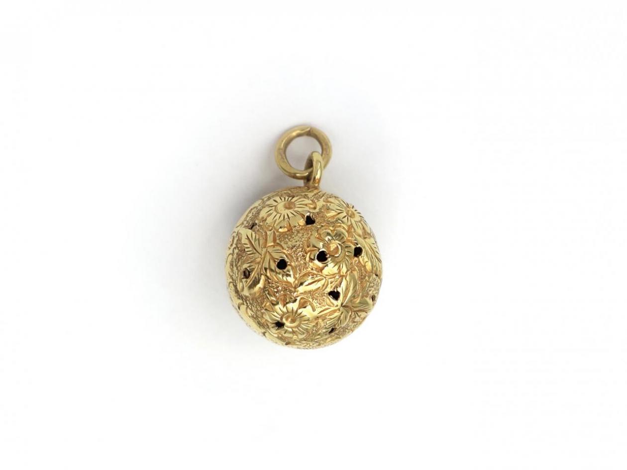 Antique Small Chaised Pomander Pendant in Yellow Gold