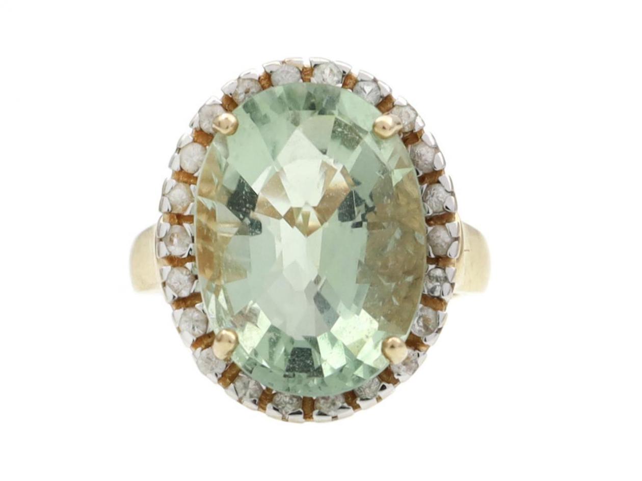 Vintage light green quartz and diamond dress ring in 14kt gold