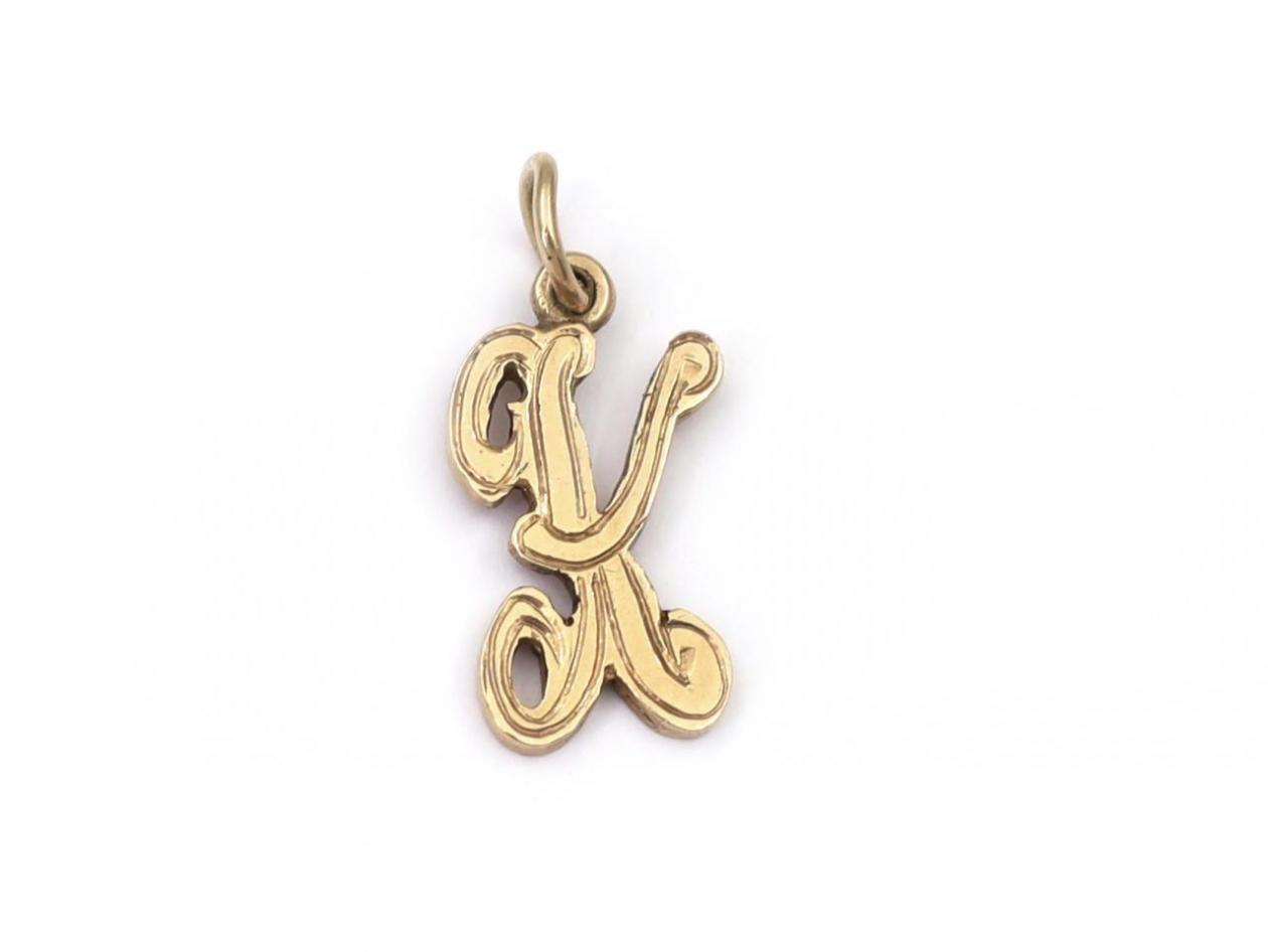 Vintage 'K' initial pendant in 9kt yellow gold