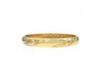 Vintage 3mm diagonally engraved wedding ring in 18kt yellow gold
