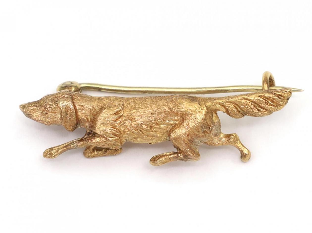 Victorian 15kt Yellow Gold Hound Dog Brooch