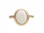 Vintage 9kt yellow gold oval cabochon opal dress ring
