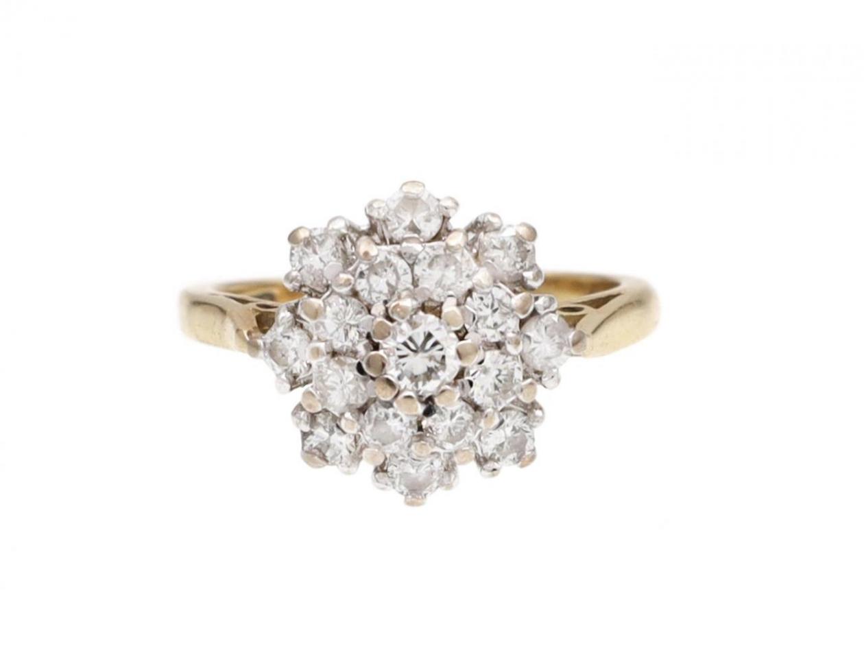 Vintage diamond circular cluster ring in 18kt yellow gold