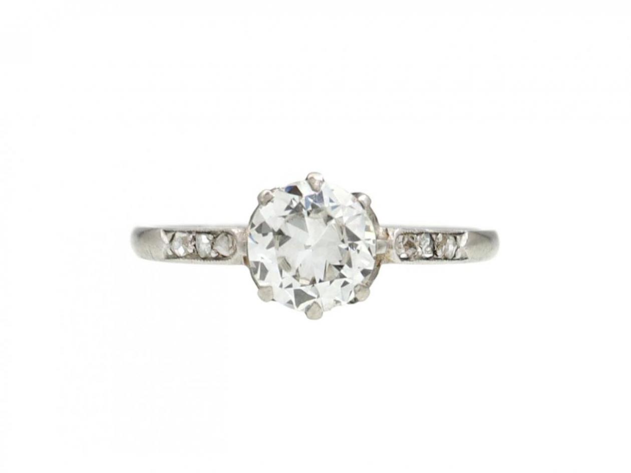 Edwardian Diamond Solitaire Engagement Ring in Platinum
