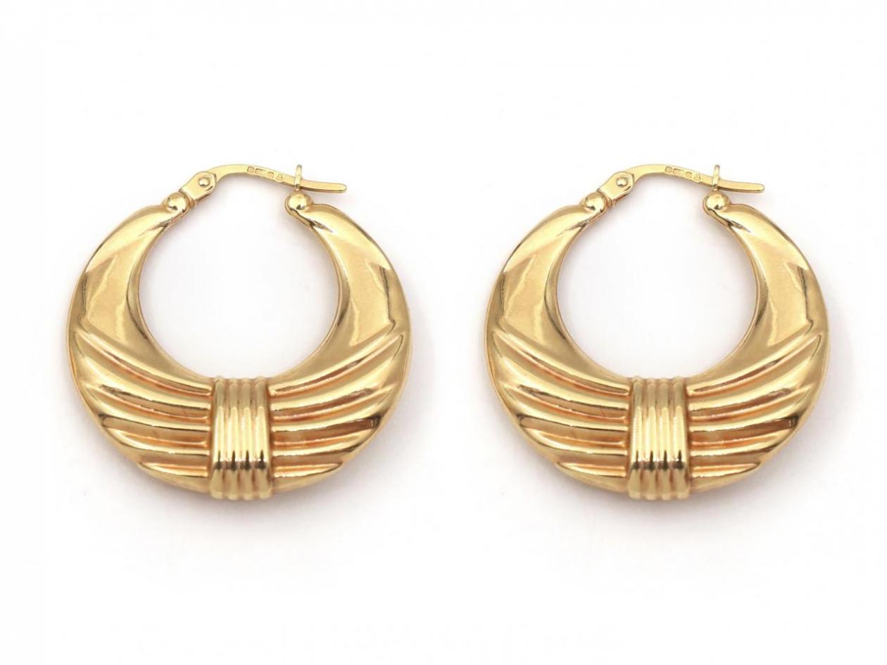 Vintage decorative creole hoop earrings in 9kt yellow gold