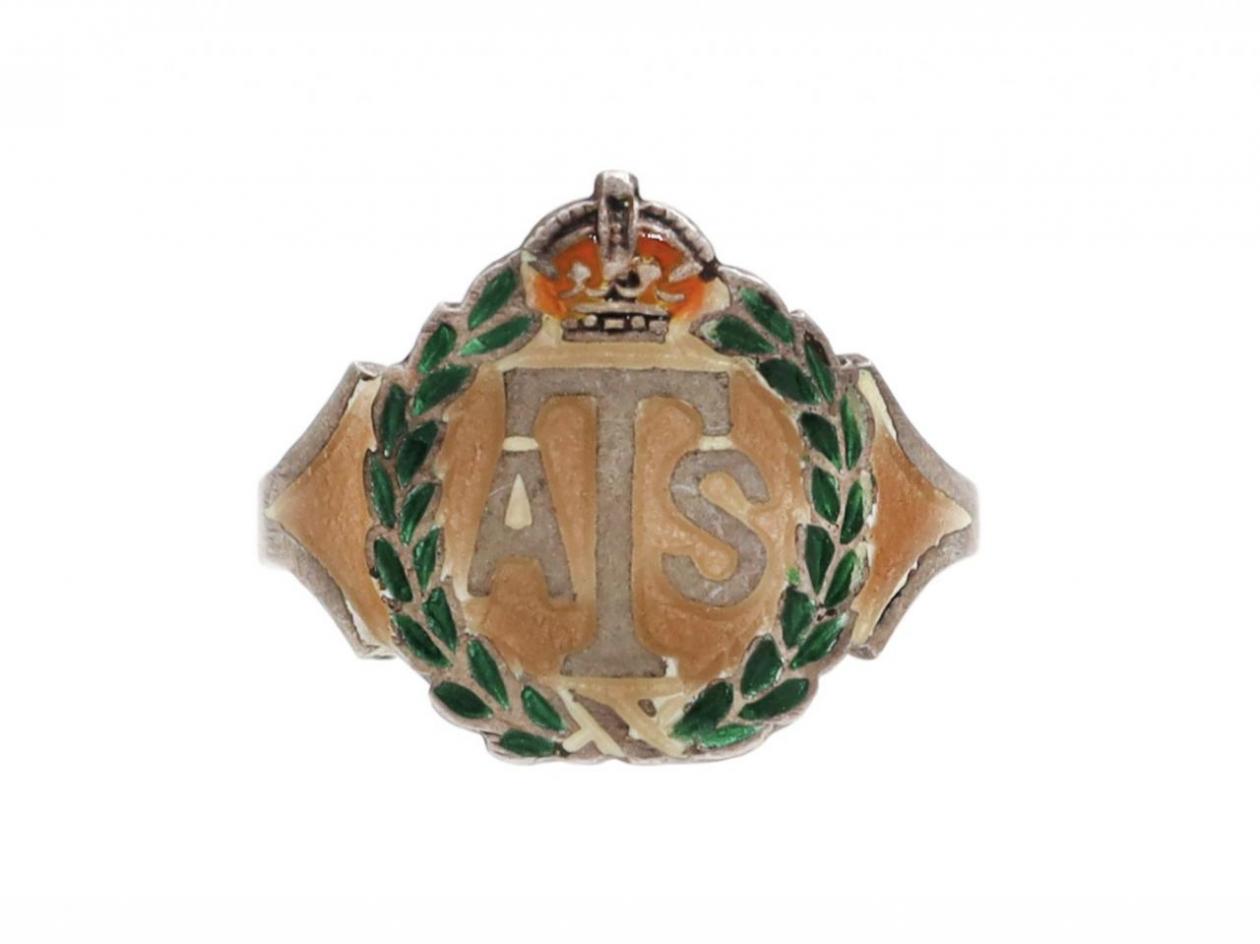 1940s WWII Auxiliary Territorial Service 'ATS' Women's Military ring