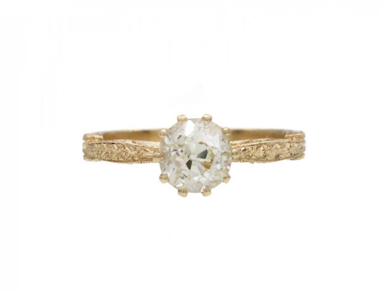 Victorian 1.05ct Old European cut diamond solitaire in yellow gold
