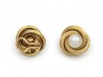 Vintage pearl and knot clip on earrings in 18kt yellow gold