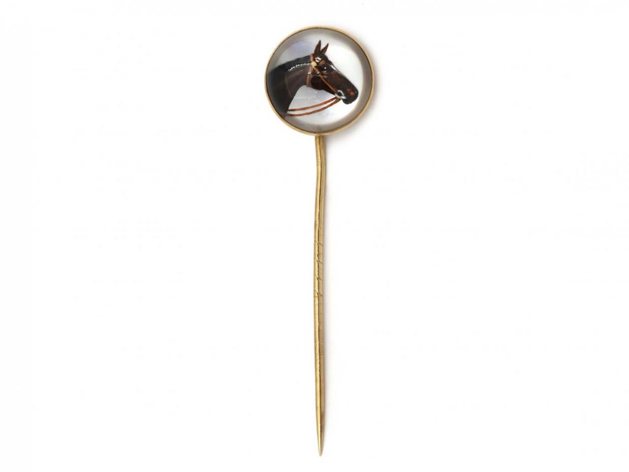 Antique Essex Crystal Horse Head Stickpin in Yellow Gold