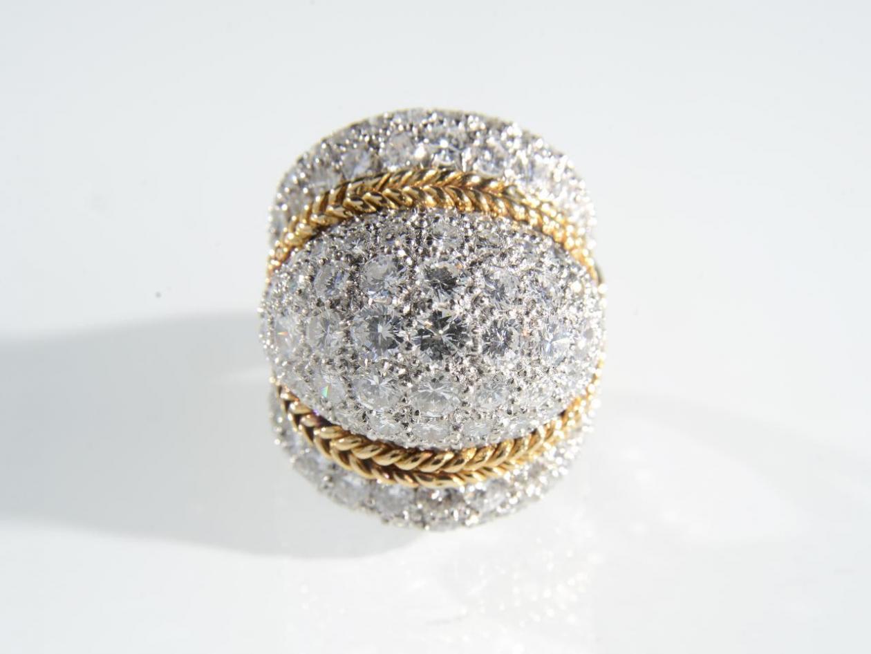 1960s 18kt gold diamond bombé cluster ring