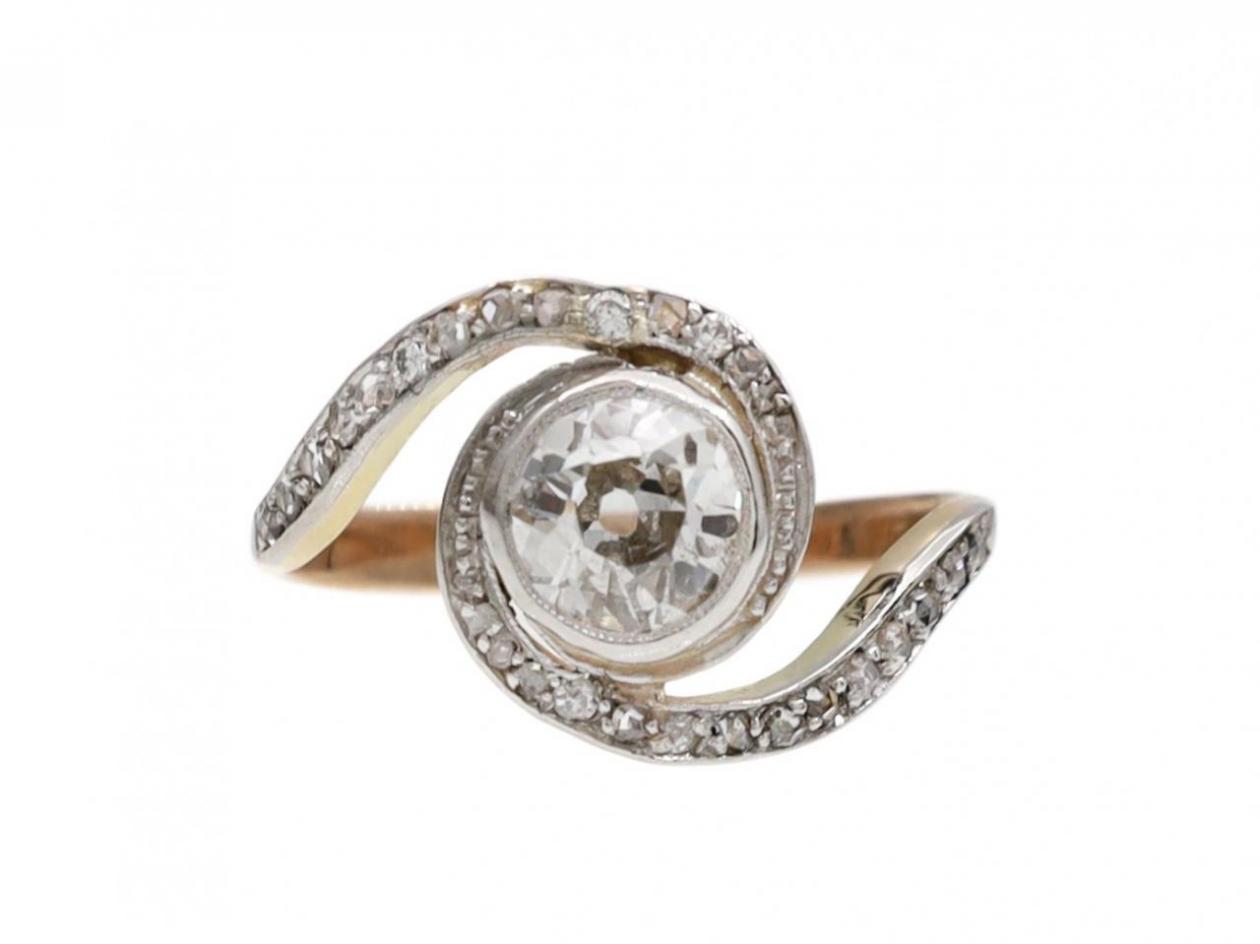 Art Nouveau Diamond Solitaire Twist Ring in Platinum & Gold