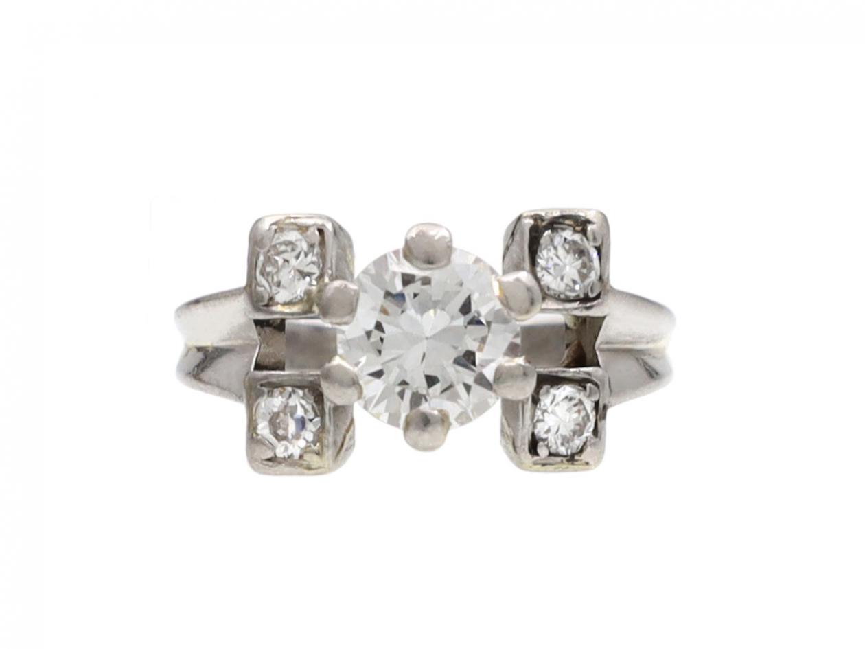 1950s Diamond Solitaire Engagement Ring in Platinum