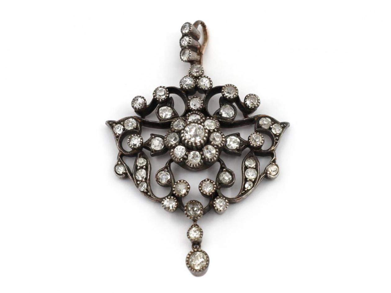 Antique Diamond Garland Pendant in Silver on Rose Gold