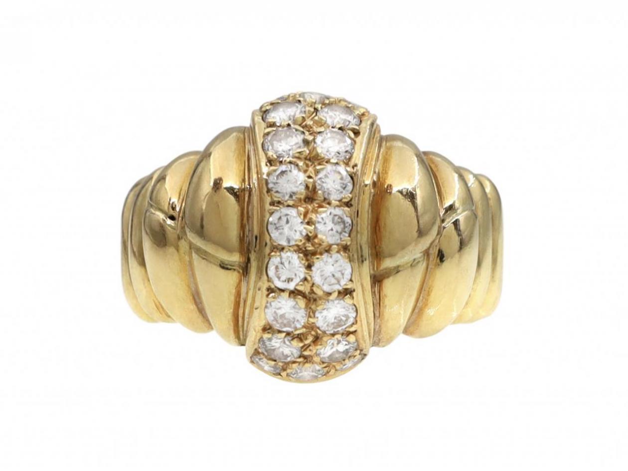 Retro Circular Dome Ring Set with Diamonds in 18kt Gold