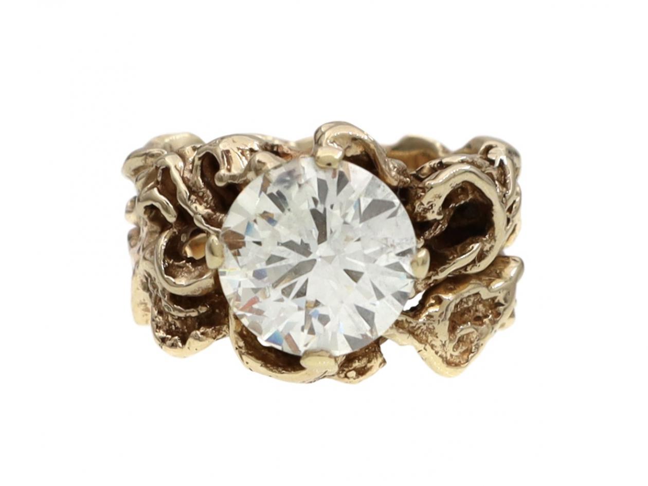 1970s chunky textured 14kt yellow gold  diamond solitaire engagement ring