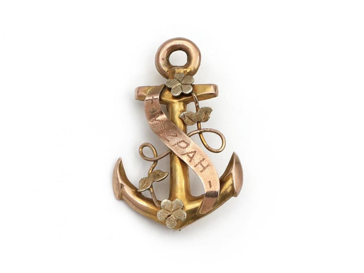 Victorian anchor 'MIZPAH' sailor's wife brooch in 9kt gold