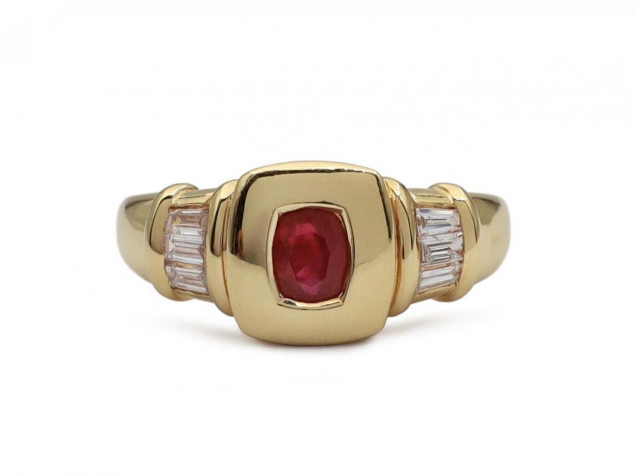 Vintage Ruby & Diamond Engagement Ring in 18kt Yellow Gold