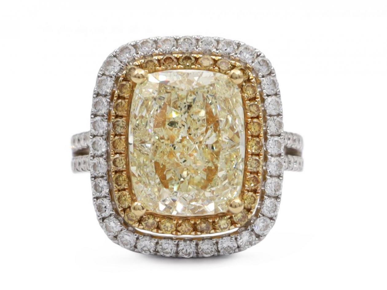 5.06ct yellow diamond  double row cluster ring in 18kt white gold