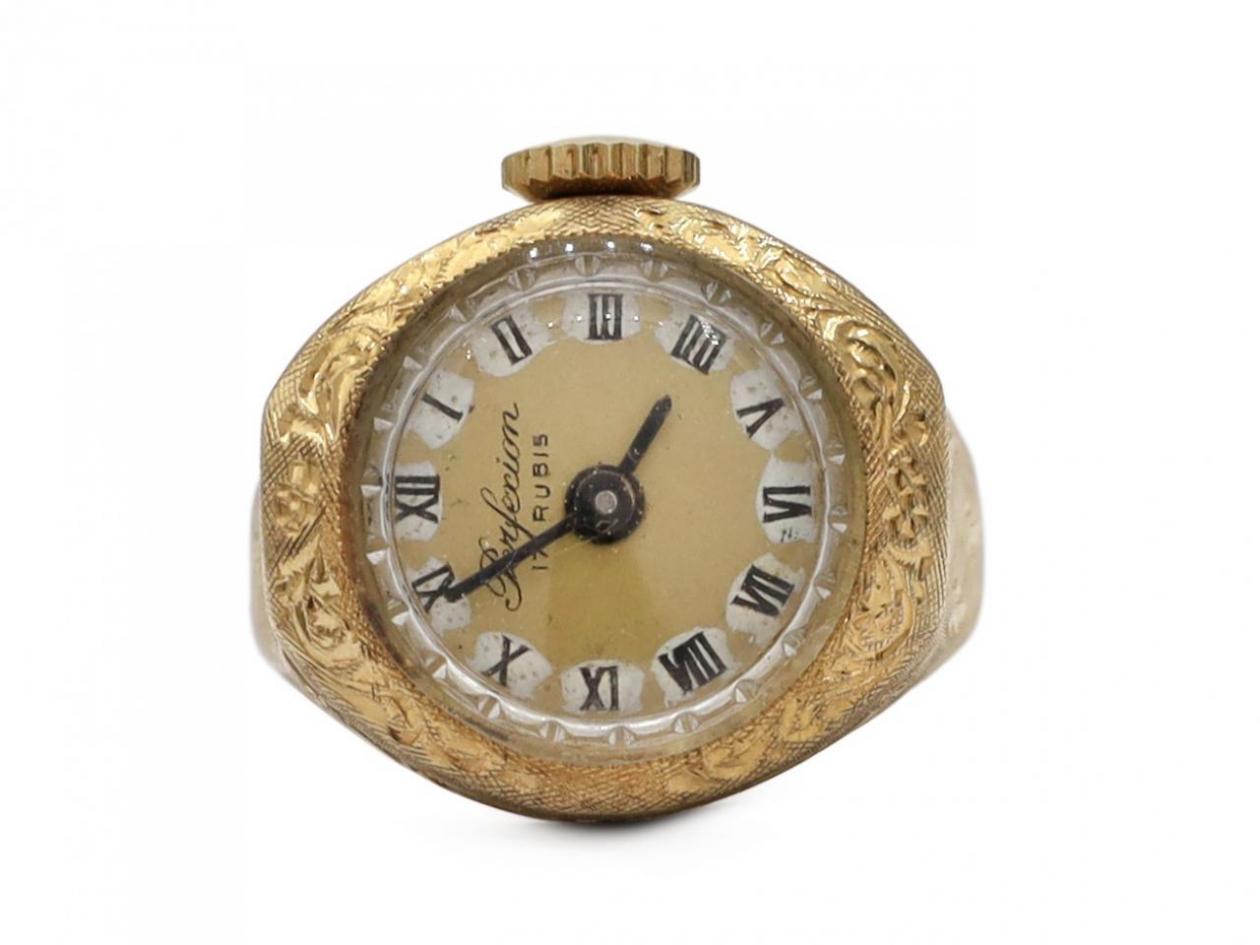 Retro 18kt yellow gold mechanical watch ring with decorative engine turning